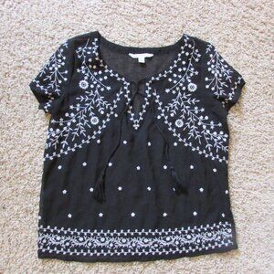 EUC American Eagle Small Black White Floral Sheer Chiffon Top Vneck Ties